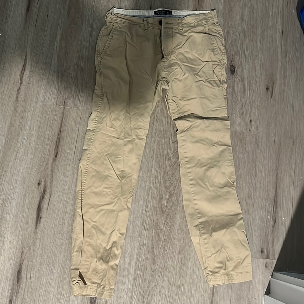 Abercrombie chinos